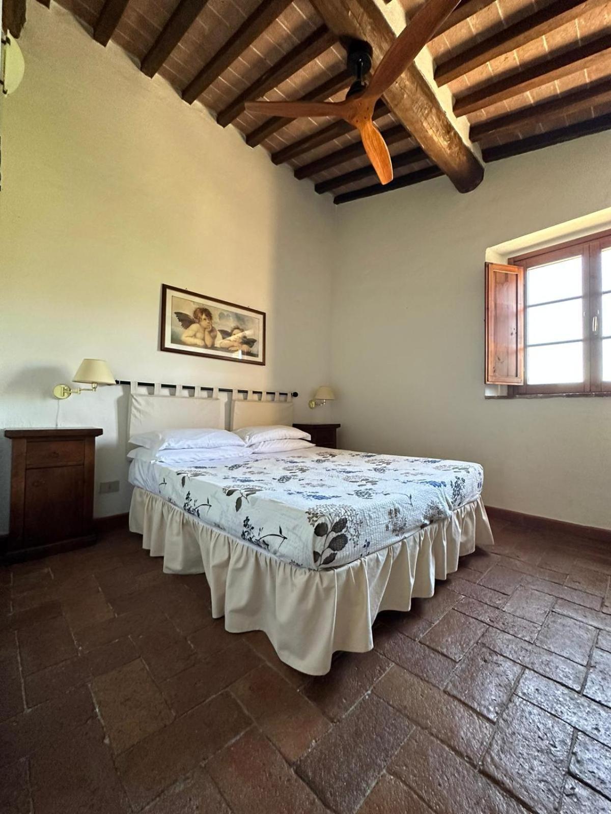 Agriturismo La Peschiera Casole dʼElsa Dış mekan fotoğraf