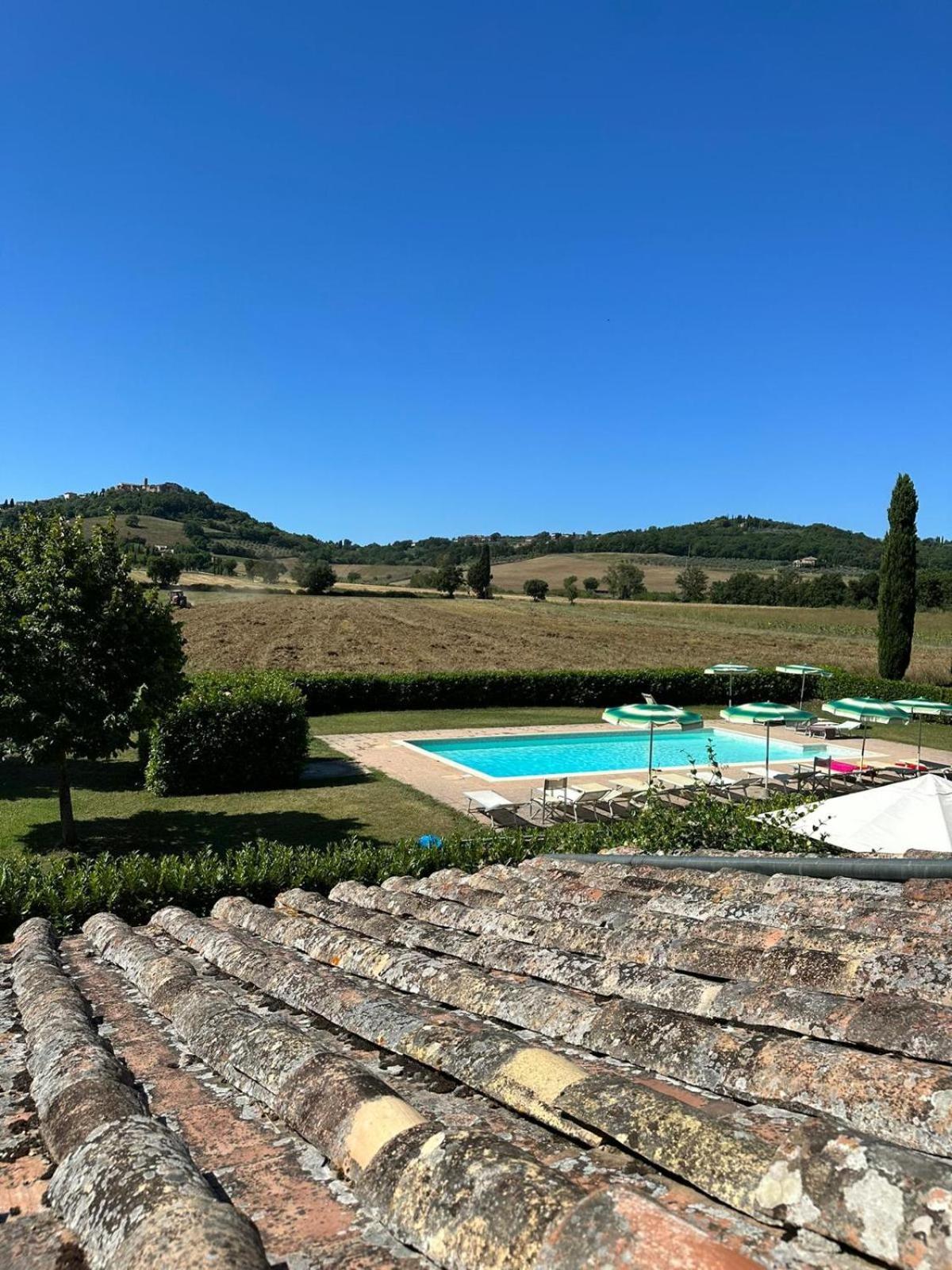 Agriturismo La Peschiera Casole dʼElsa Dış mekan fotoğraf