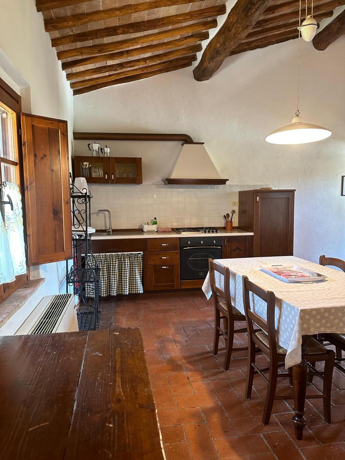 Agriturismo La Peschiera Casole dʼElsa Dış mekan fotoğraf