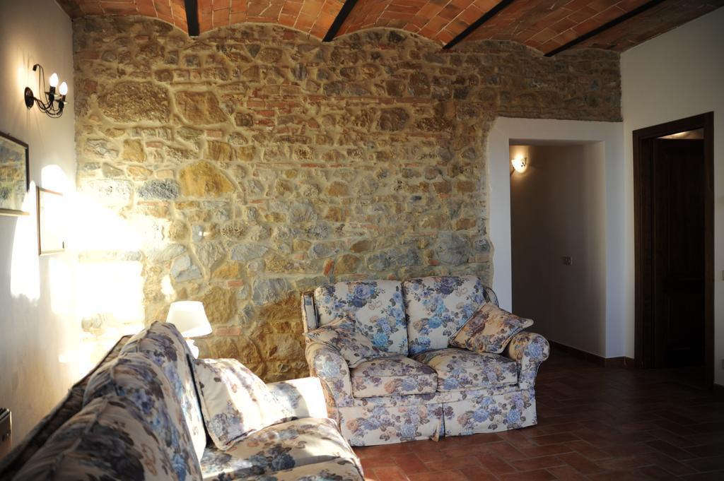 Agriturismo La Peschiera Casole dʼElsa Dış mekan fotoğraf