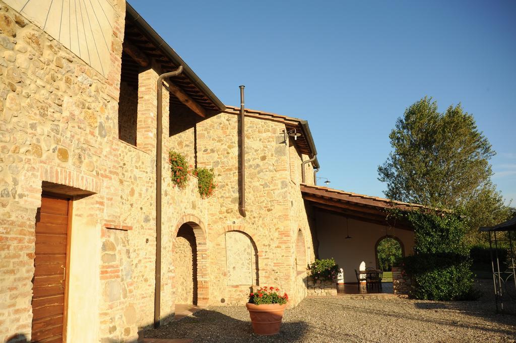 Agriturismo La Peschiera Casole dʼElsa Dış mekan fotoğraf